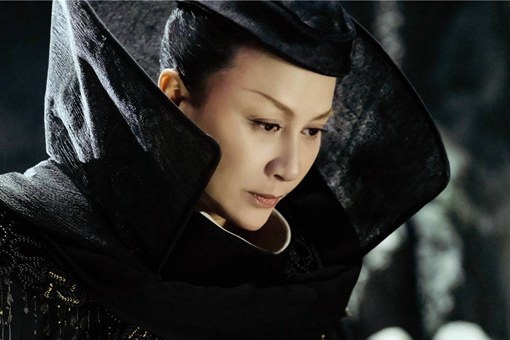 武则天在称帝前，为什么自己家人都杀