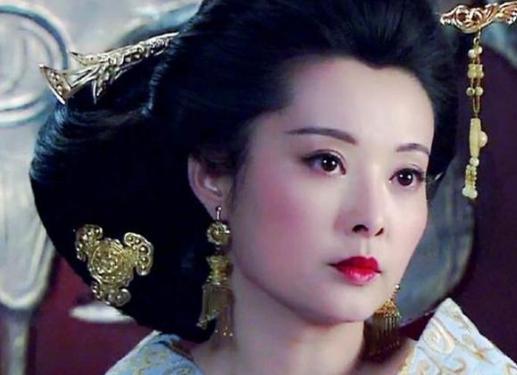 汉成帝娶许氏为皇后，为什么最后又毒杀她