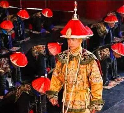 清朝官员上早朝都是空着肚子的 为什么他们不吃早饭呢