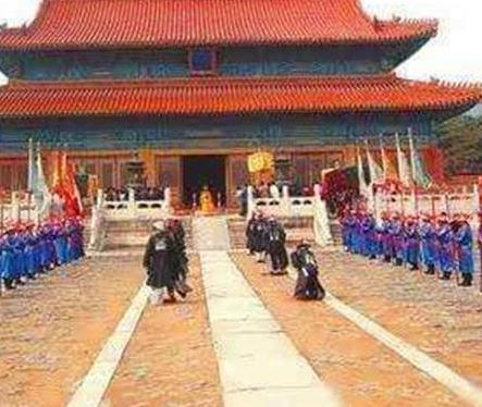 清朝官员上早朝都是空着肚子的 为什么他们不吃早饭呢