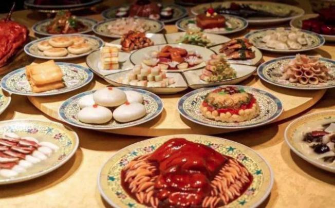 古代皇帝吃不完的剩饭,都是怎么处理的