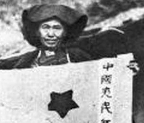 与刘伯承称兄道弟,歃血为盟的小叶丹,下场为什么会那么惨