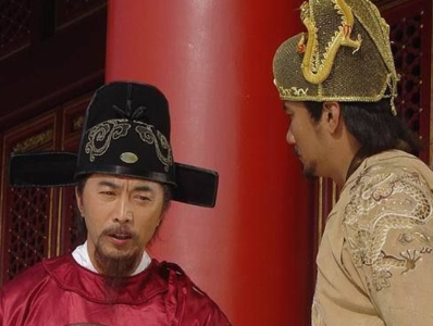 郭德成是什么人，他是如何保全自己的？