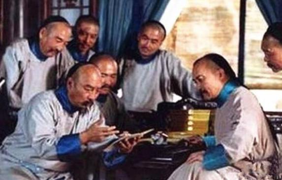 揭秘:顾命八大臣为什么还斗不过一个慈禧