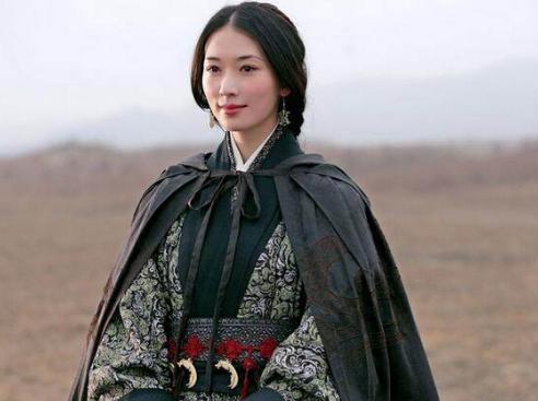 小乔的结局是什么?她的墓又在哪里