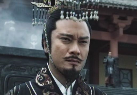 王翦每次出征前向嬴政要钱要地,为什么在后世留下了好名声