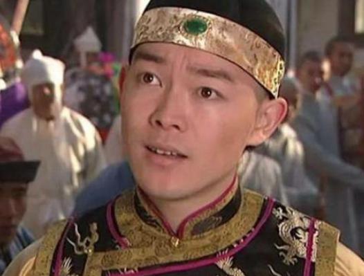 弘时越旨抄八阿哥的家,八阿哥为什么还很高兴