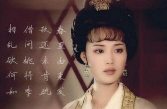 游戏中的上官婉儿为什么以“笔”为武器