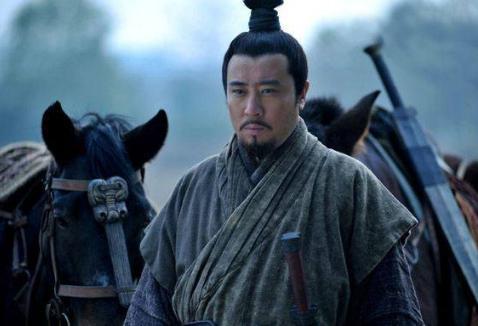 庞统明明只是一个军师，为什么还要冲在最前面导致自己冤死