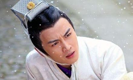 秦朝灭亡子婴为什么不带众人东山再起呢 而是要弃秦入汉呢