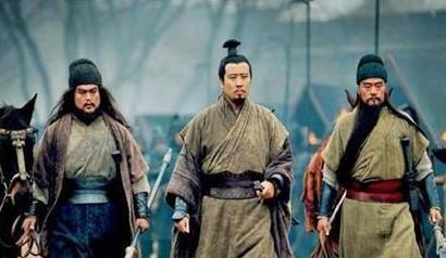 吕布曾经救过刘备 吕布被杀的时候刘备为什么会落井下石