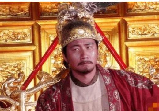 刘伯温为什么看到大臣的杯子之后说朱元璋要大开杀戒