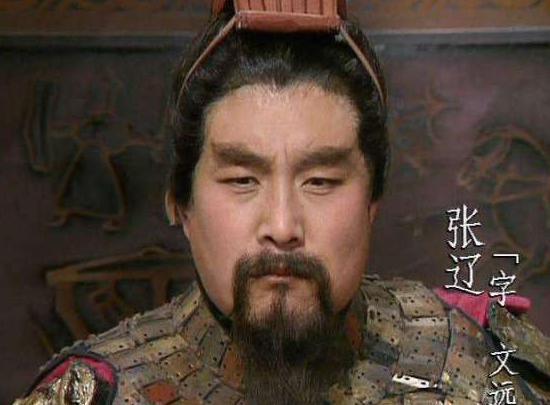 曹操为什么杀了吕布留下了张辽