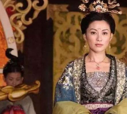 上官婉儿对武则天有杀父之仇 为什么她没有报仇呢