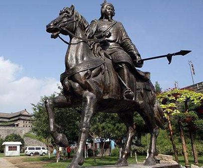 袁崇焕是因为什么事情而被杀 他的死为何自己有个一部分责任呢