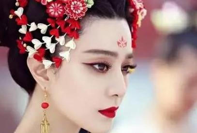 武则天连女儿都亲手掐死 武则天为什么会怕一个小小的猫