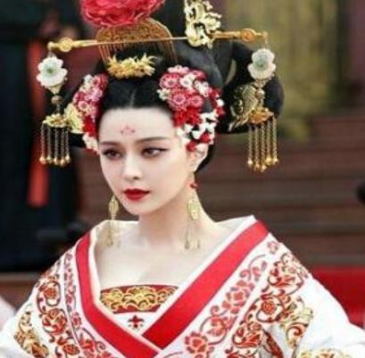 武则天连女儿都亲手掐死 武则天为什么会怕一个小小的猫
