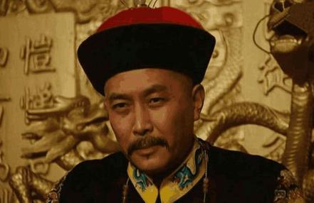 雍正临死前留下乾隆哪些大臣 他们最后的结局如何