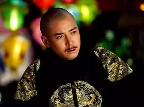 多尔衮有兵有权，他为什么当不了皇帝