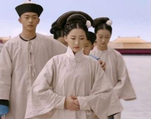 她生前风光无限,阿巴亥为什么给努尔哈赤殉葬