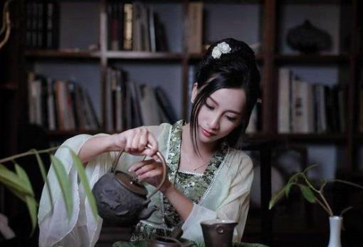 孙权为儿子求娶关羽女儿。关羽为什么会发怒