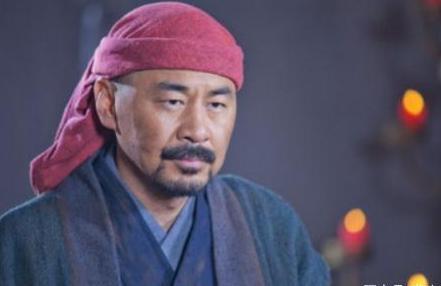 赵匡胤为什么不传位给自己的儿子呢 他究竟是出于什么考虑呢