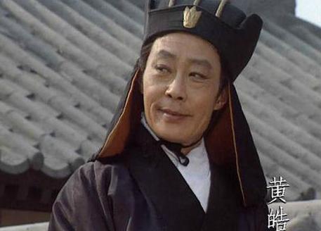 诸葛亮经常教导刘禅要远小人 诸葛亮为什么不直接杀了黄皓