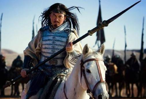 马超在走投无路时，为什么只相信刘备