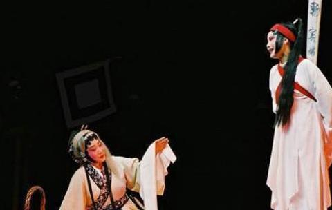 窦娥死前为什么要牵扯无辜百姓