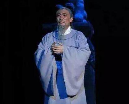 陆炳为什么能得到善终并保全家族 这是什么原因导致的