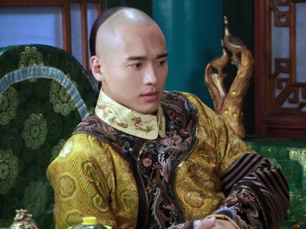 为什么说鹿鼎记中的韦小宝生活不是在清朝 原因是什么导致的