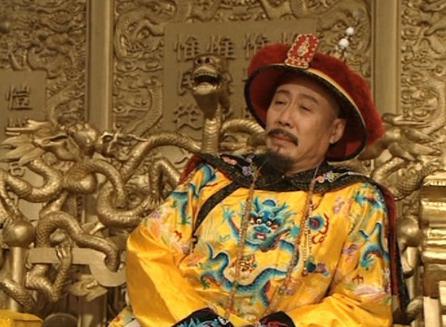 为什么说鹿鼎记中的韦小宝生活不是在清朝 原因是什么导致的