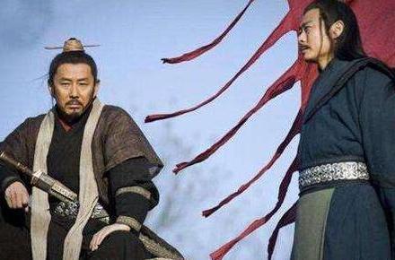 韩信临死前为什么都不造反自立为王 只因为刘邦身边的一个人