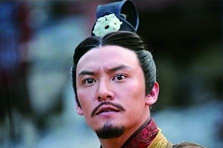 韩信临死前为什么都不造反自立为王 只因为刘邦身边的一个人