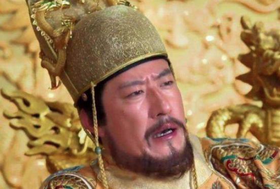 朱元璋动不动就株连他人九族，为什么还受万民拥戴