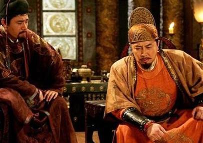 古代龙袍一般都是以明黄色为主 为什么秦始皇穿的却是黑色的呢