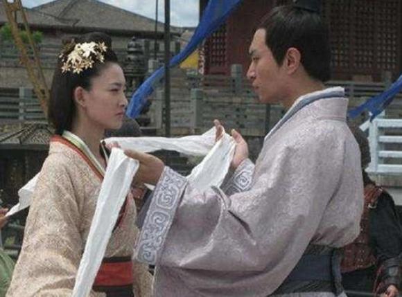 她怀孕14个月生下皇子,为什么还会被赐死