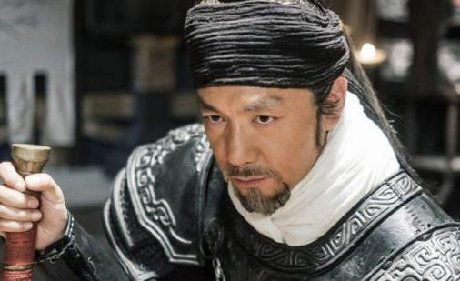 白起因拒绝出战被秦昭襄王赐死，那么为什么放过屡次犯错的范睢