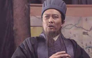 《出师表》诸葛亮为什么要提向宠