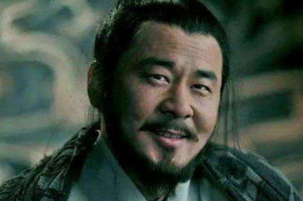 曹操不敢篡汉,为什么曹丕敢篡汉