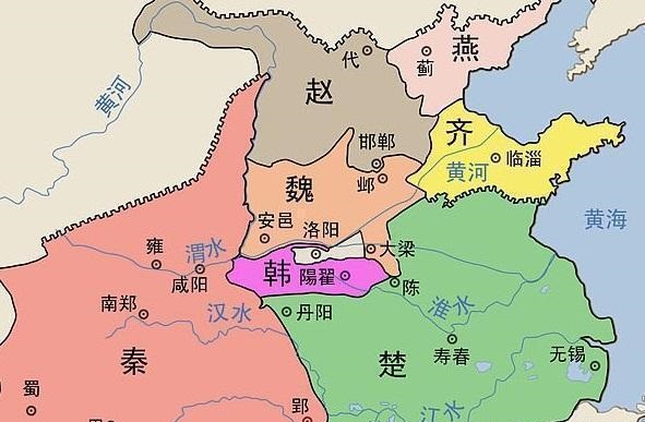 《大秦帝国》中,燕国为什么自称自己是800年诸侯国?