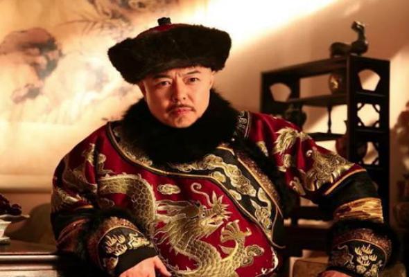 皇帝外出微服私访时,怎么证明自己就是皇帝呢