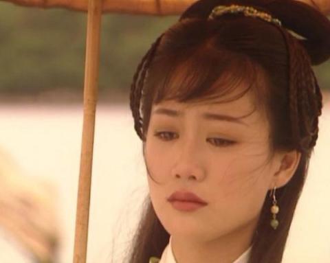 吴三桂称帝为什么没有龙袍而是穿了戏服