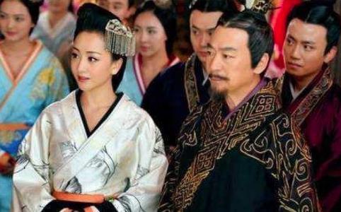 权臣把持朝政20年,霍光为什么不篡位呢