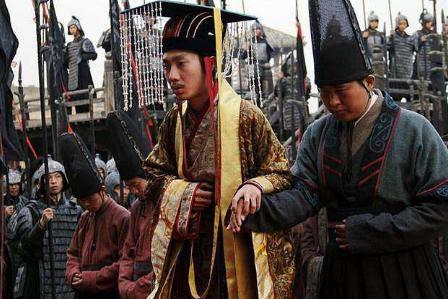 周赧王为什么要打欠条打仗呢 最后有没有借到钱呢