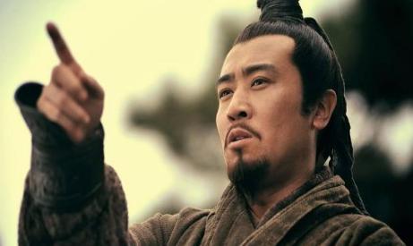 为什么汉献帝会被曹操接走呢 而其他诸侯却无动于衷呢