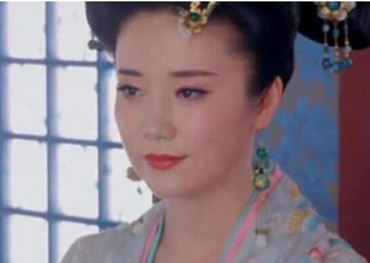 阴妃唐代四妃之一，为什么会比不过长孙皇后