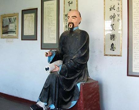 纪晓岚和刘墉父子关系如何 真的和电视剧那样吗