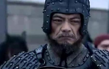 诸葛亮向天借寿被魏延踢熄孔明灯，为什么诸葛亮不杀他