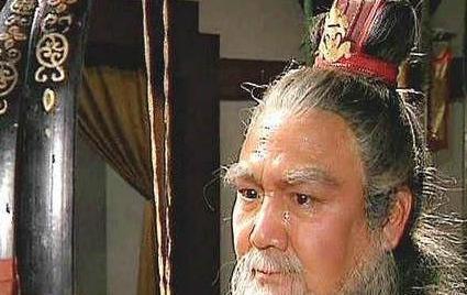 关羽水淹七军连主帅都投降了 为什么作为手下的庞德拒不臣服
